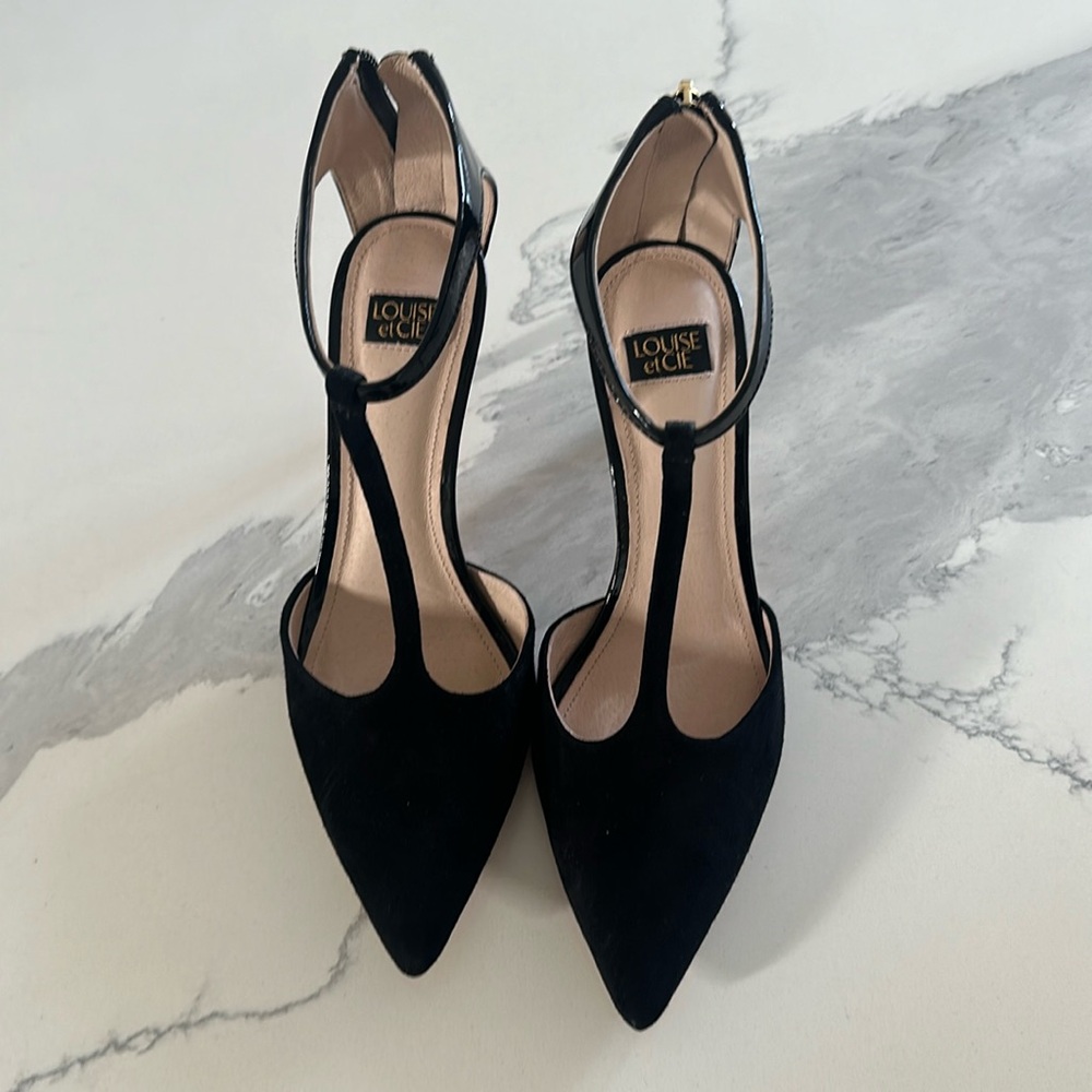 New Without Box. Only Tried Them On. Never Worn. - image 1